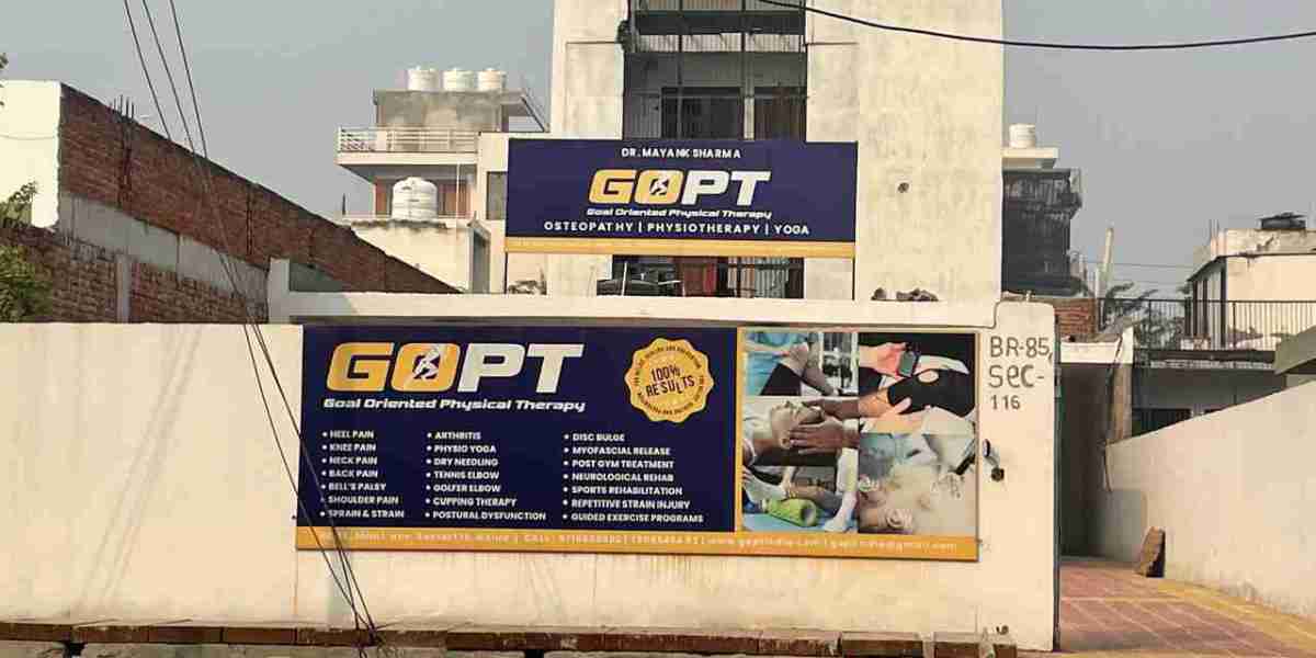 Hijama Cupping Therapy in Noida by GoPT India