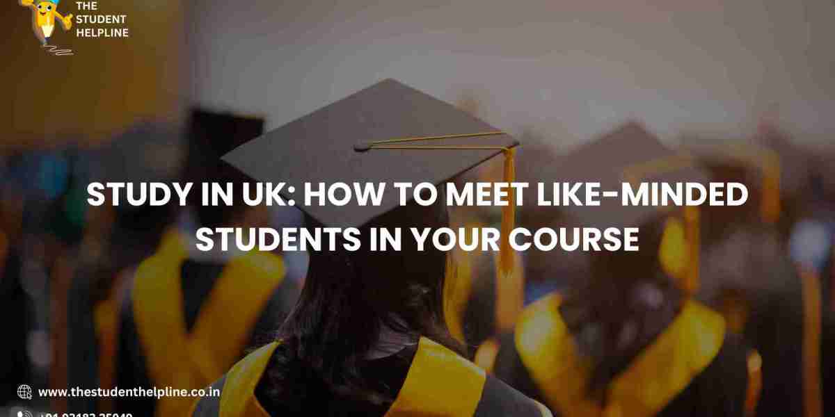 Study in UK: How to Meet Like-Minded Students in Your Course