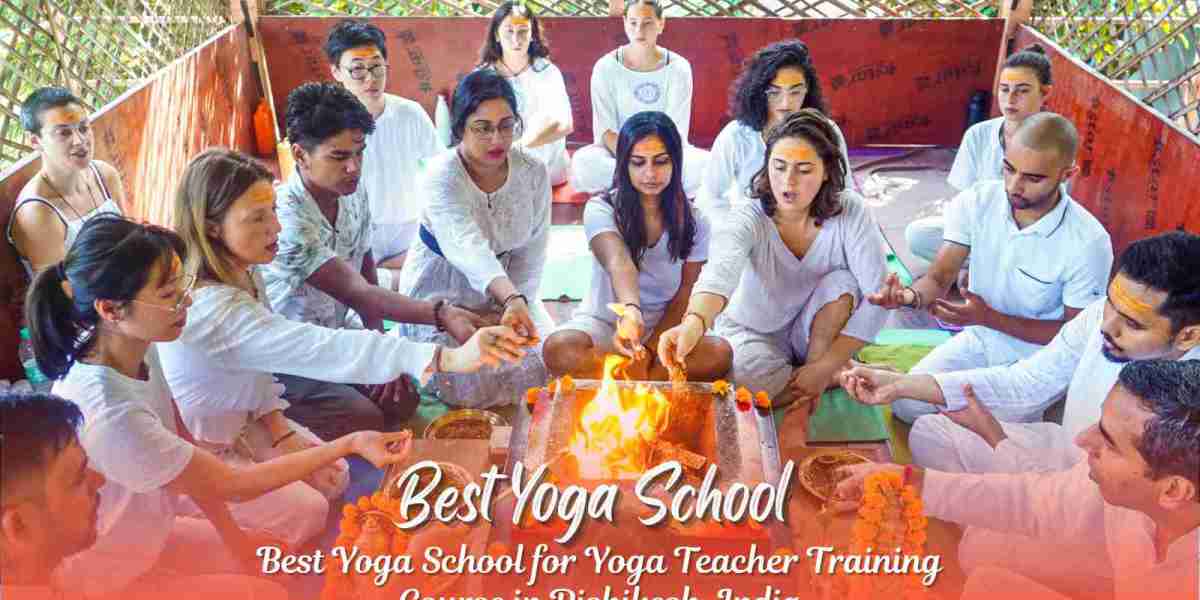 Best Yoga School for Yoga Teacher Training Course in Rishikesh, India