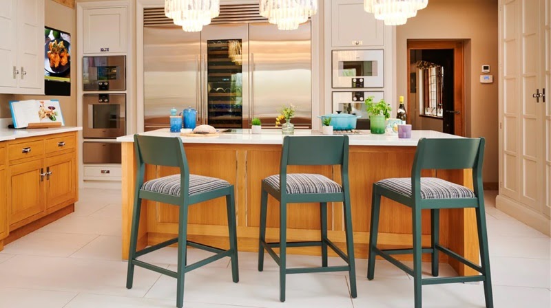 A Buyer's Guide to Kitchen Bar Stools