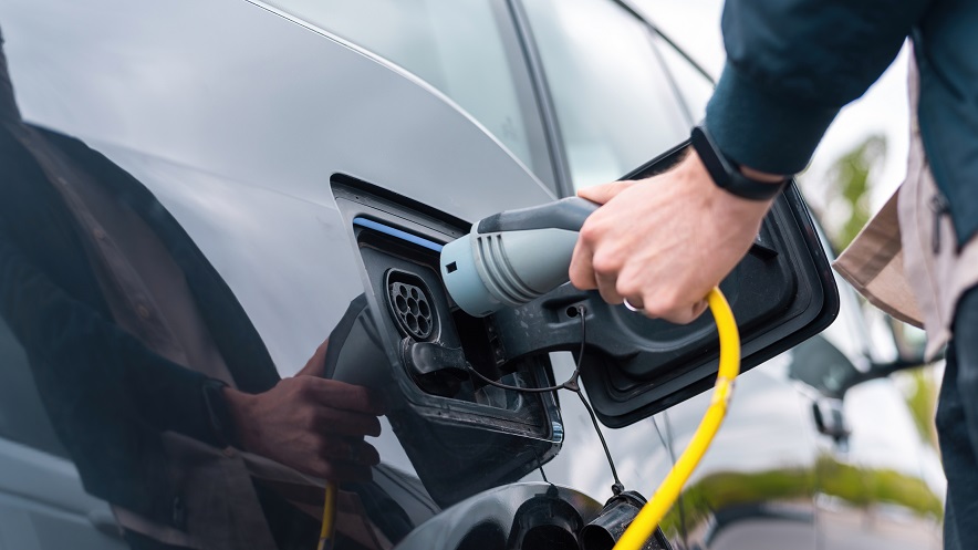 The Ultimate Guide to EV Chargers in Toronto: Where to Find Them and How to Use Them - Langstaff & Sloan