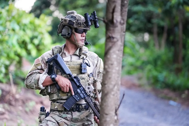 From Tactical to Practical: Must-Have Accessories Every Soldier Needs – Wandering Mind Laboratory