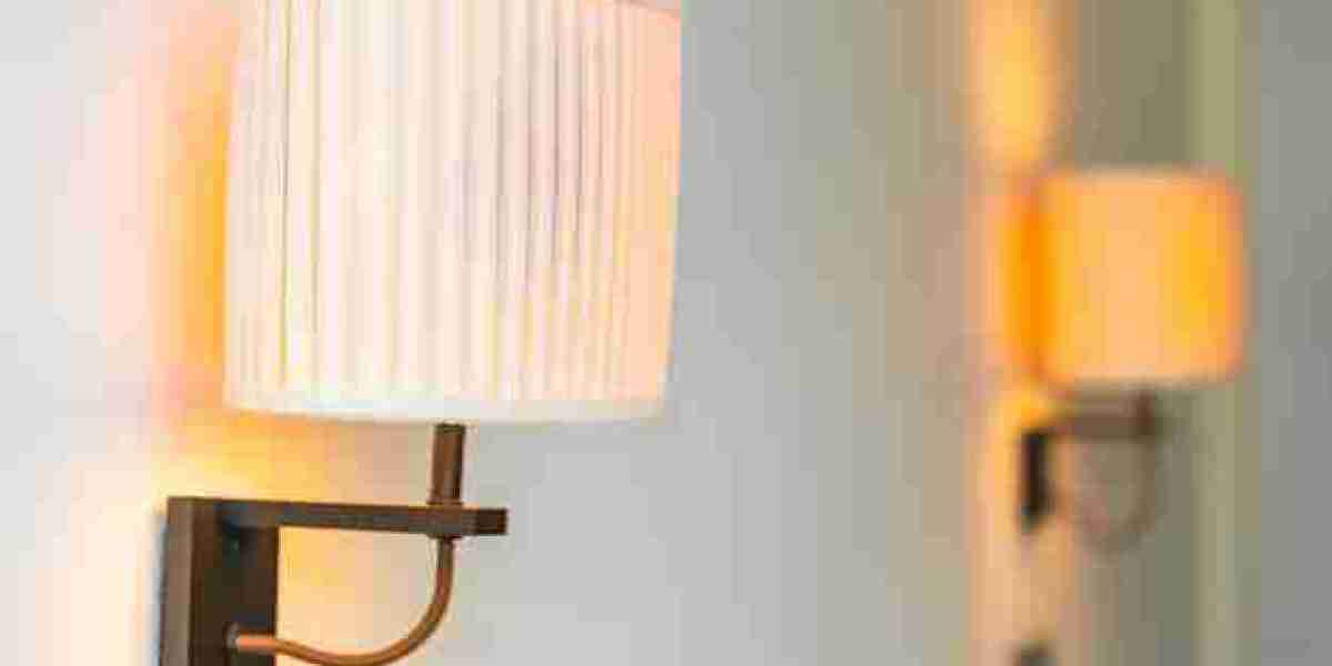 A Complete Guide to Choosing the Right Lampshades for Your Home