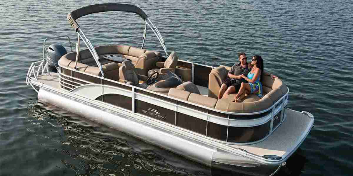 Experience Muskoka Like Never Before with Pontoon Boat Rentals