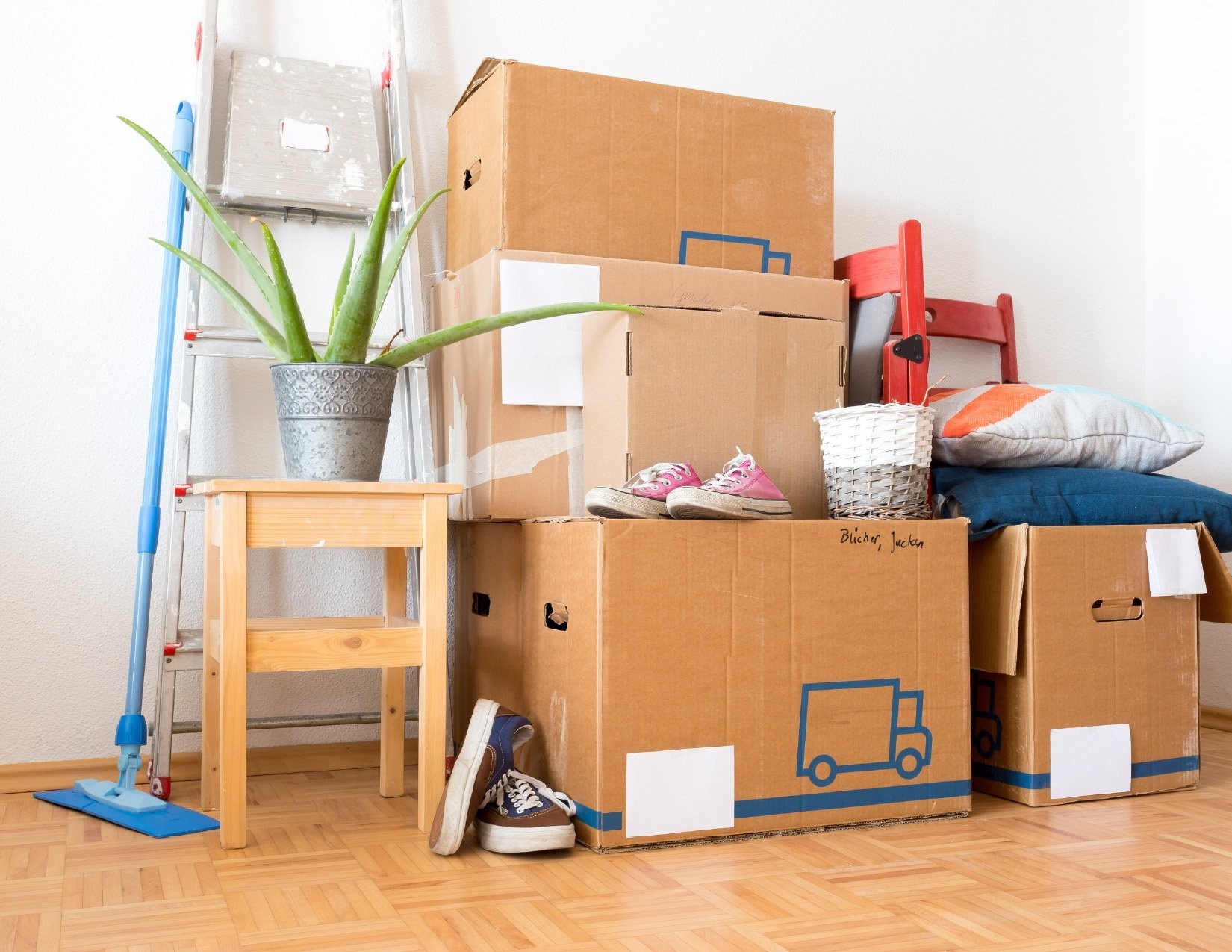 What is a Move-In/Move-Out Cleaning Service? | Buzzy